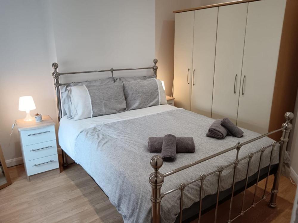 Welcome To This Flat Kettering Esterno foto